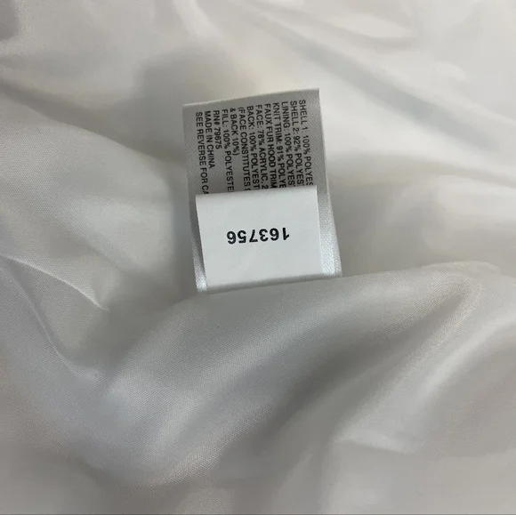 Stunning ❄️💅🏻✨ Michael Kors White Winter Coat MK Jacket Black Fur S M L XL - Picture 12 of 13